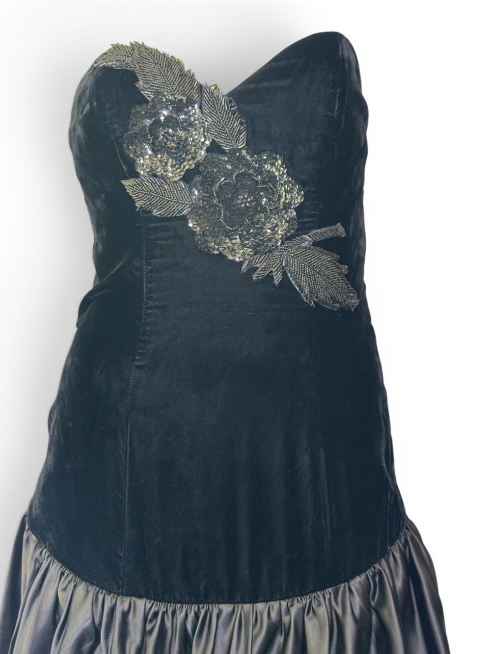 80s Alyce Designs Beaded Black Velvet Party Dress Strapless with Tiered Ruffles - Picture 2 of 13